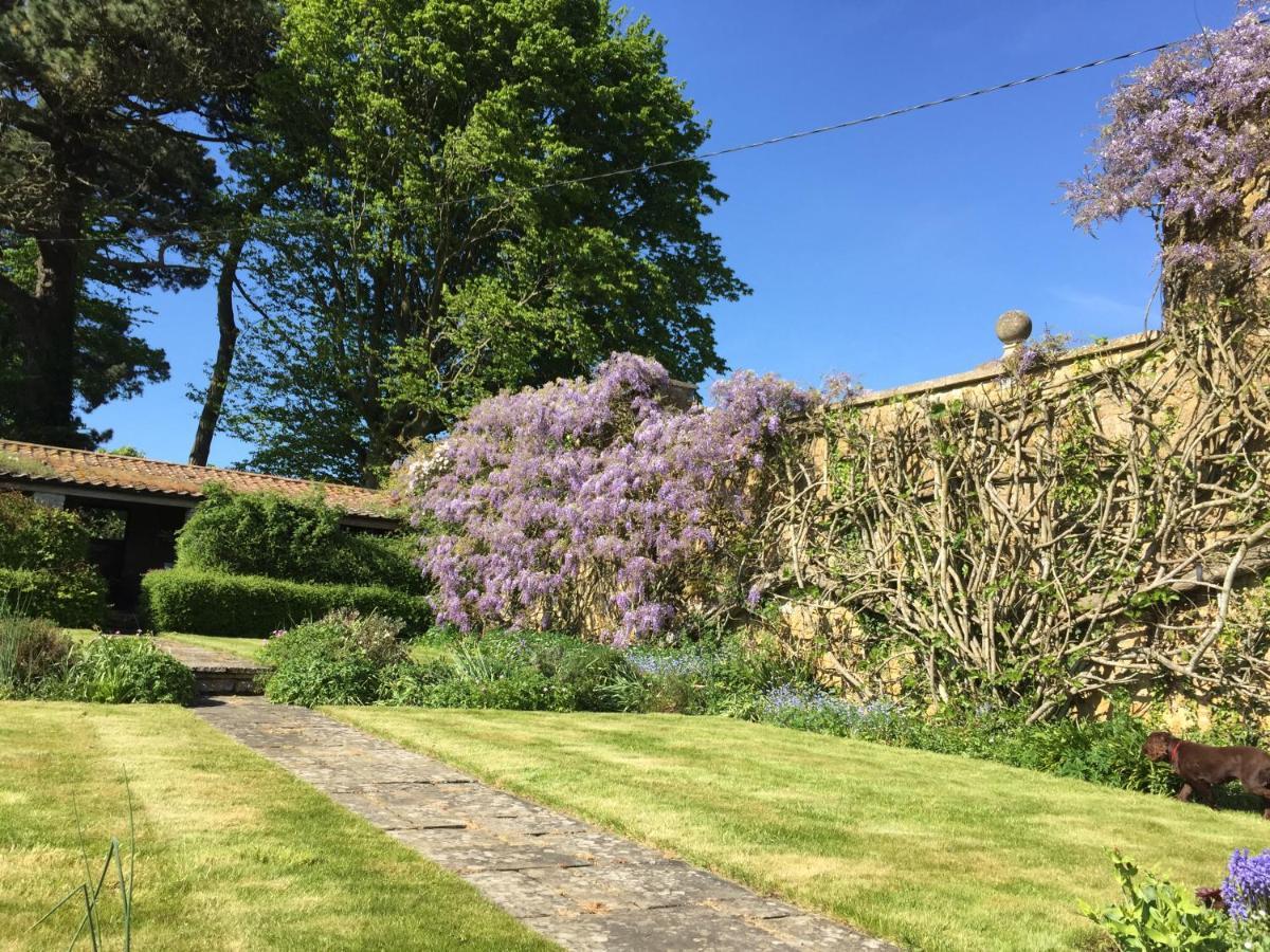 The Grange Bed & Breakfast North Cadbury Bagian luar foto
