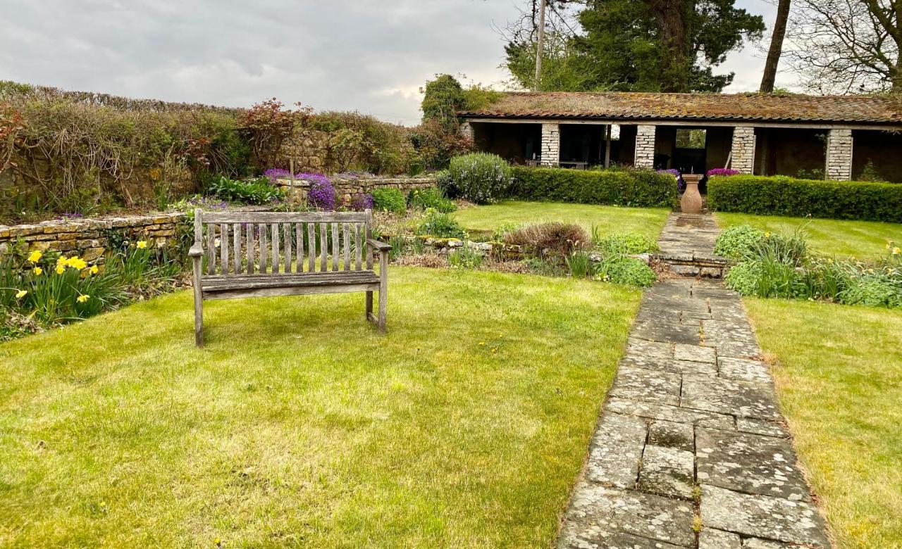 The Grange Bed & Breakfast North Cadbury Bagian luar foto