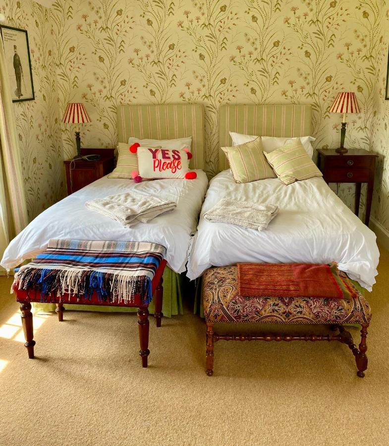 The Grange Bed & Breakfast North Cadbury Bagian luar foto